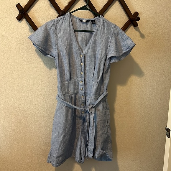 Lands End Linen Blue Button Down Romper 6 - Picture 4 of 8